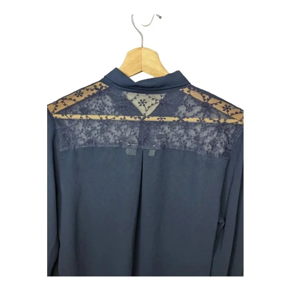 Abercrombie & Fitch Womens Navy Blue Sheer Lace Button Up Shirt Blouse Size M - Picture 10 of 15